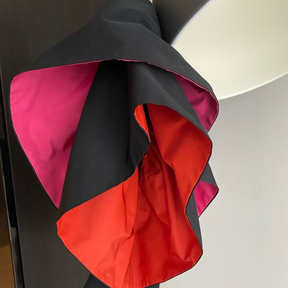 Zara Black Top with Fuchsia & Orange Ruffle - size Small NEW! - Picture 5 of 5